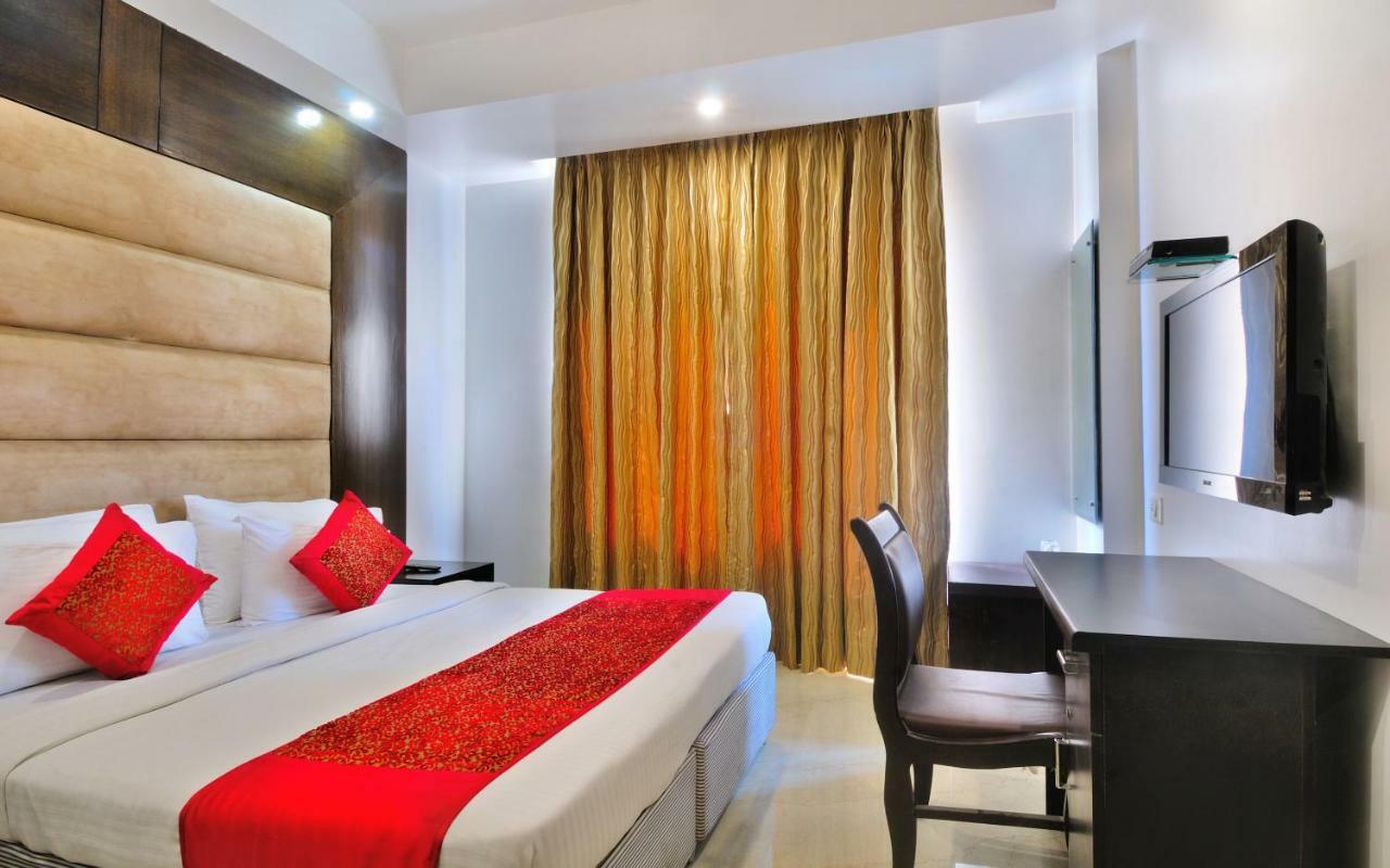 Hotel Benz International 델리 외부 사진